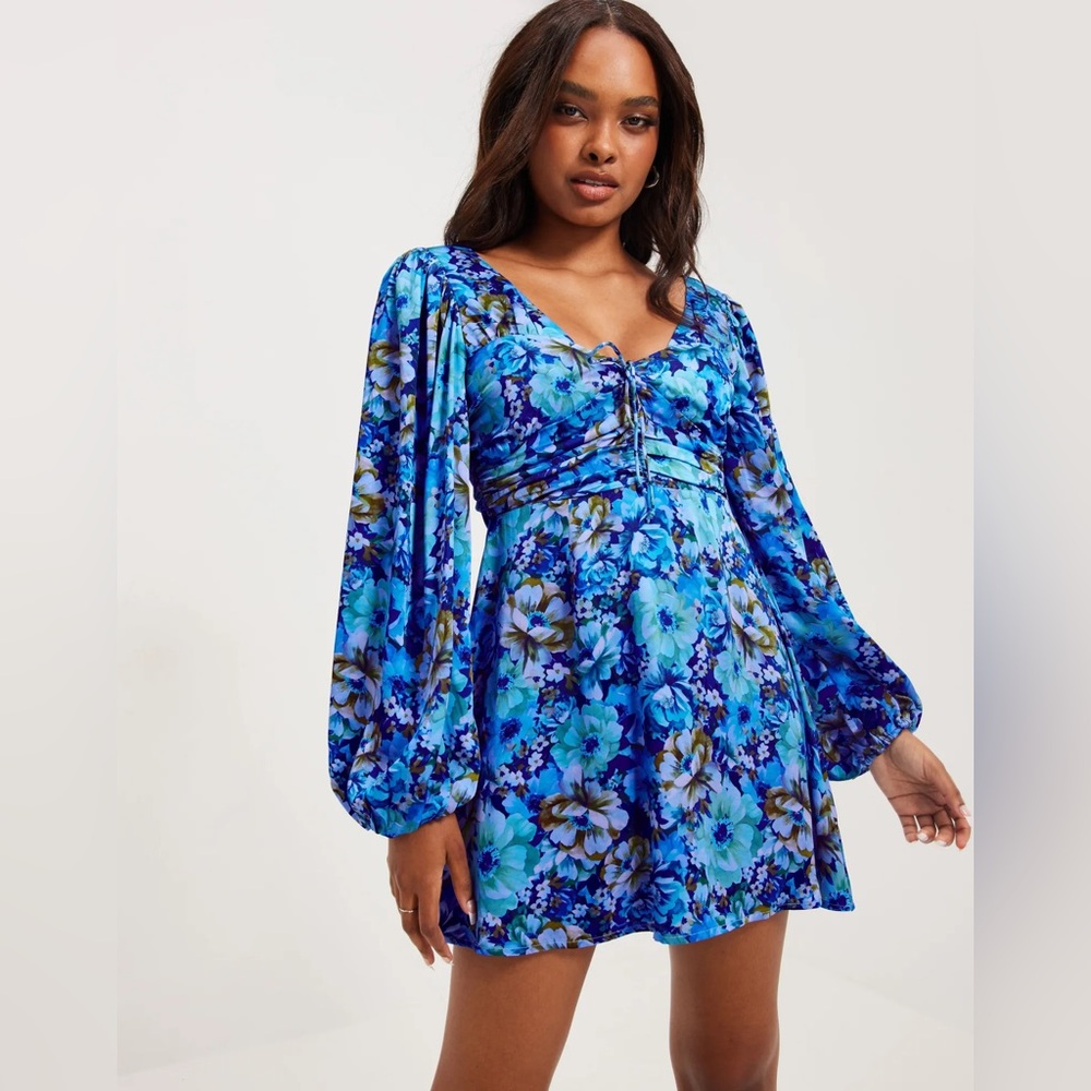 FOR LOVE & LEMONS Astor Mini Dress — Blue Floral Medium NWT